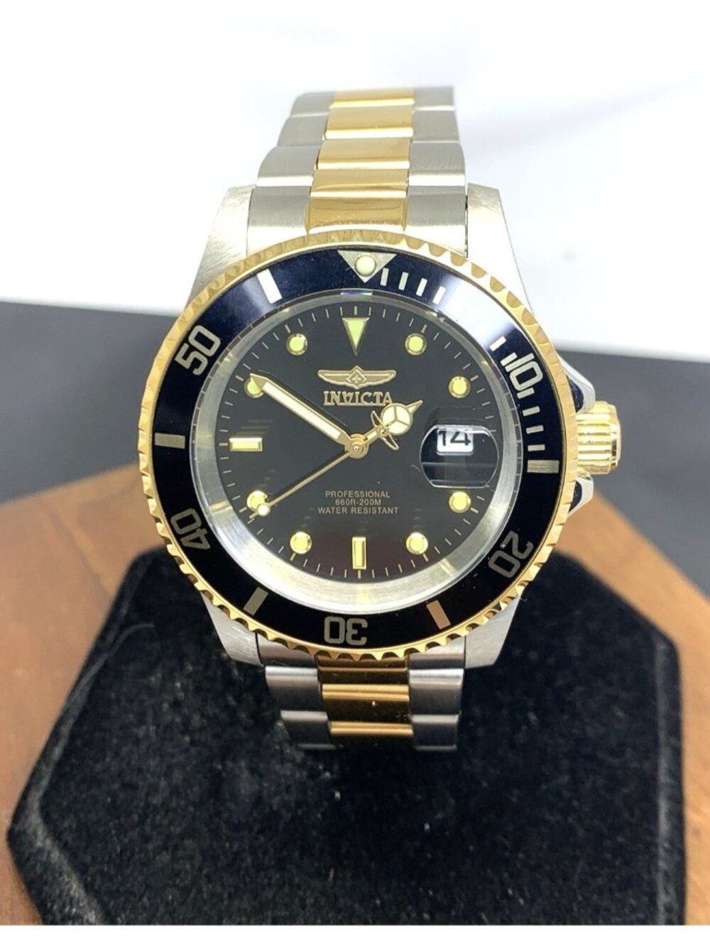 Invicta Men's Watch 26973 Pro Diver Black Dial Two Tone Stainless Steel 40mm